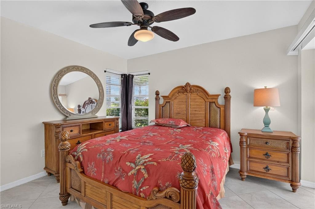 11931 King James CT-33