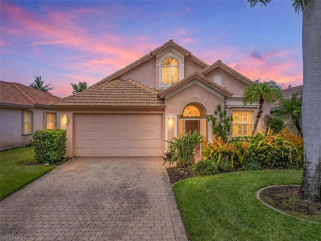 7586 Sika Deer WAY-1