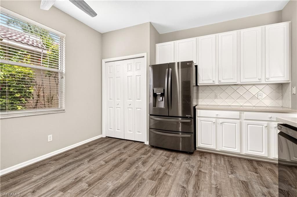7586 Sika Deer WAY-28