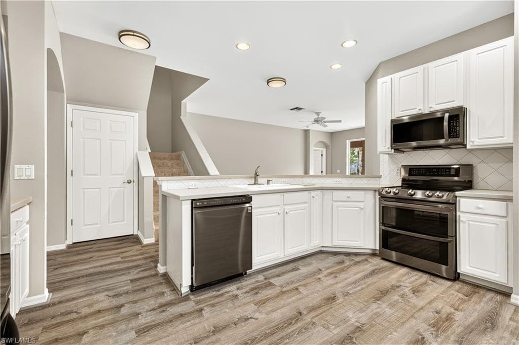 7586 Sika Deer WAY-29