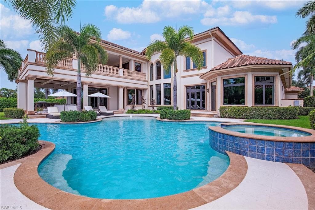 2581 ESCADA DR-13