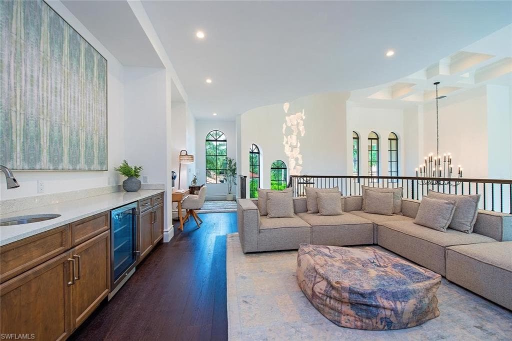 2581 ESCADA DR-28