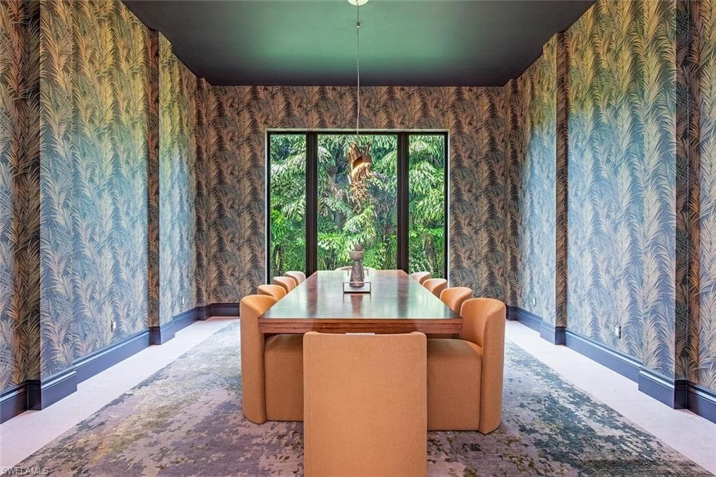 2581 ESCADA DR-19