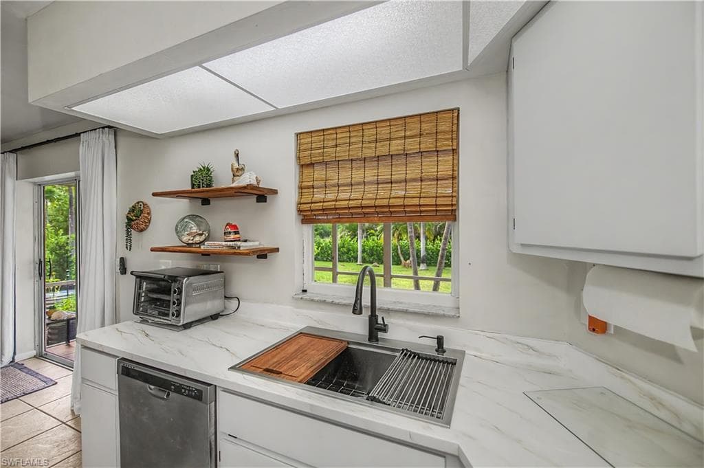 5831 Samoa DR-30