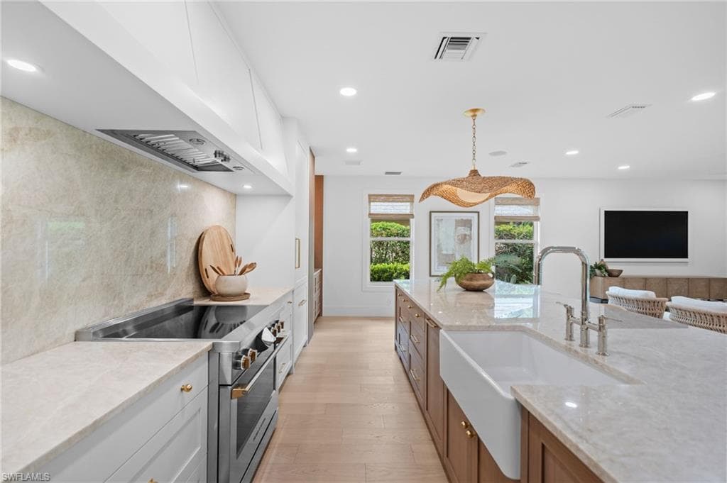 189 Edgemere WAY S-6