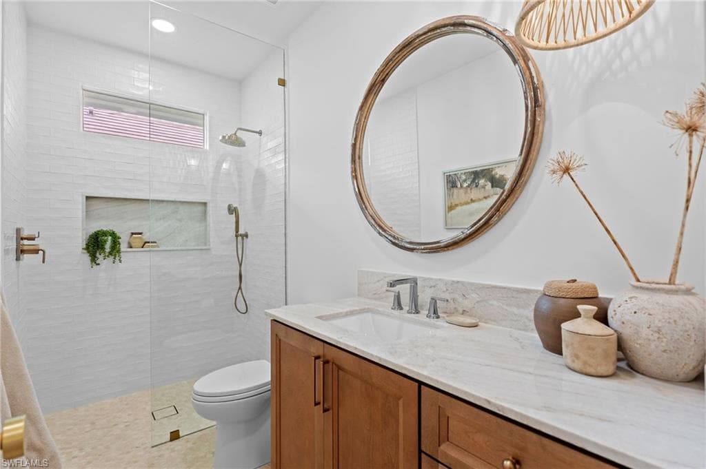 189 Edgemere WAY S-24