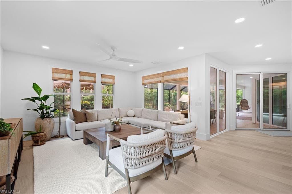 189 Edgemere WAY S-15