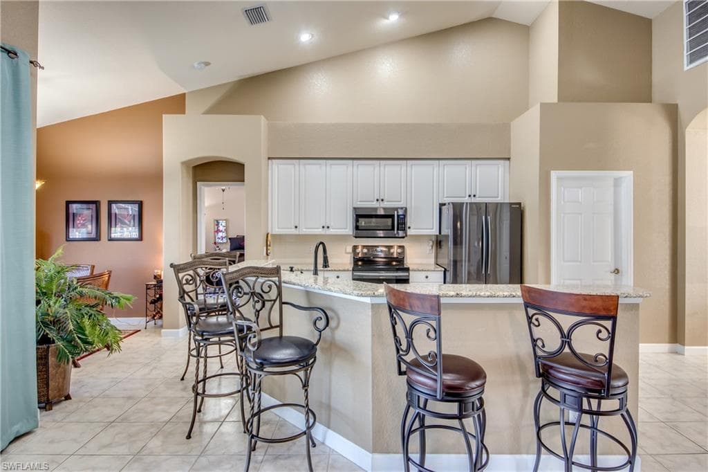 14008 Shimmering Lake CT-13