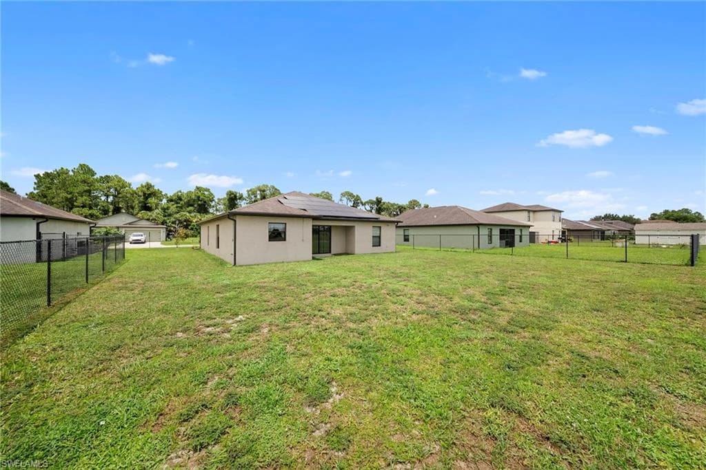 724 Evening Shade LN-23