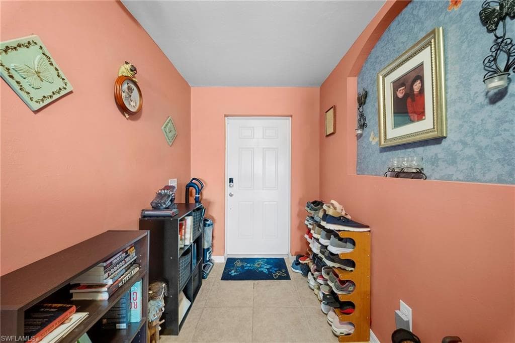 724 Evening Shade LN-2