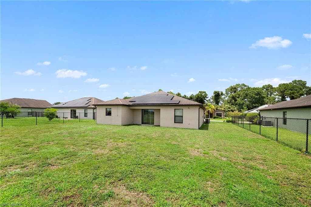 724 Evening Shade LN-22