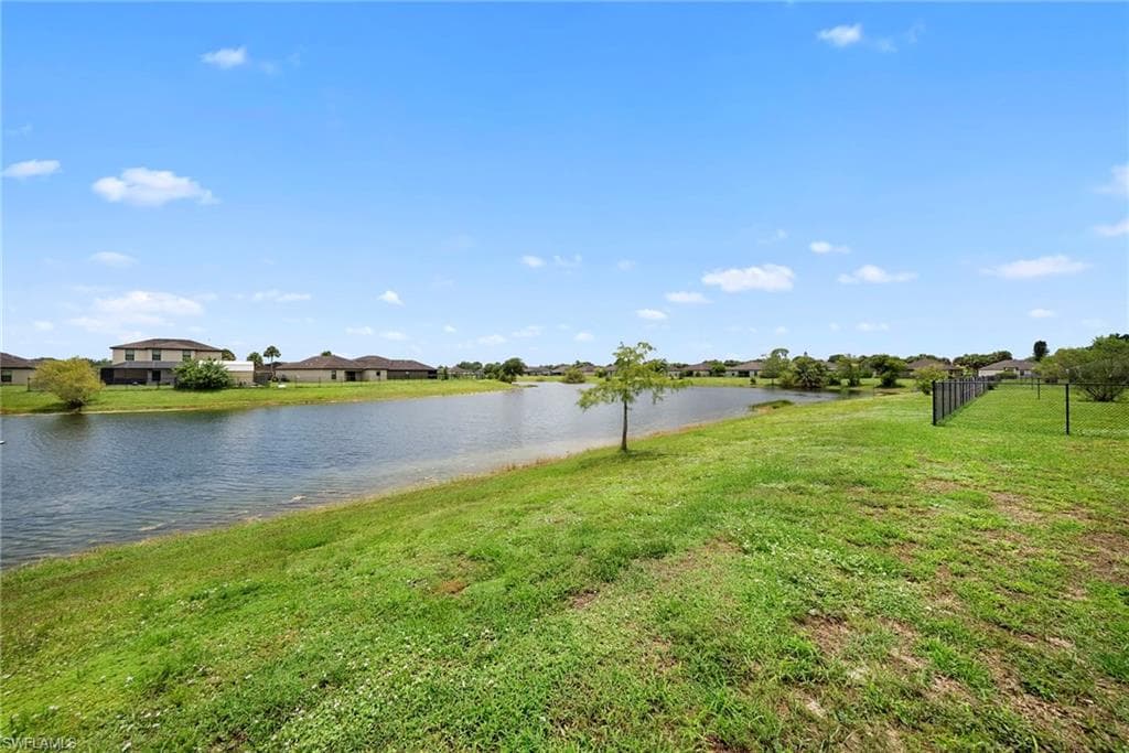 724 Evening Shade LN-24