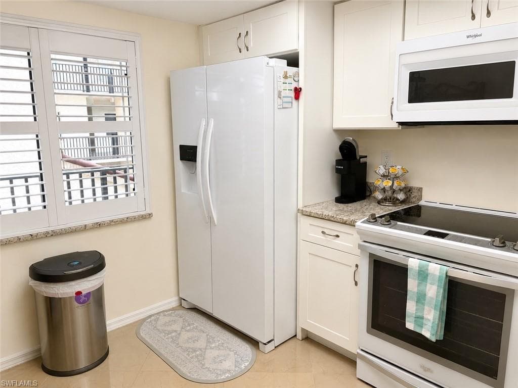 11300 Caravel CIR 203-4