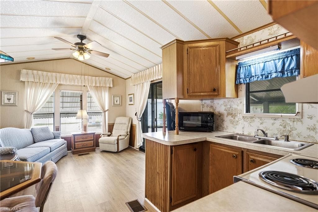 45 Shifting Sands AVE-1
