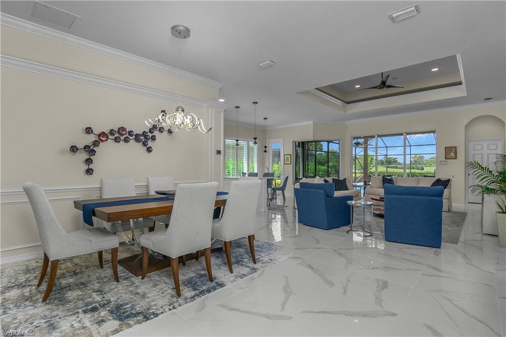 6099 Fairway CT-6