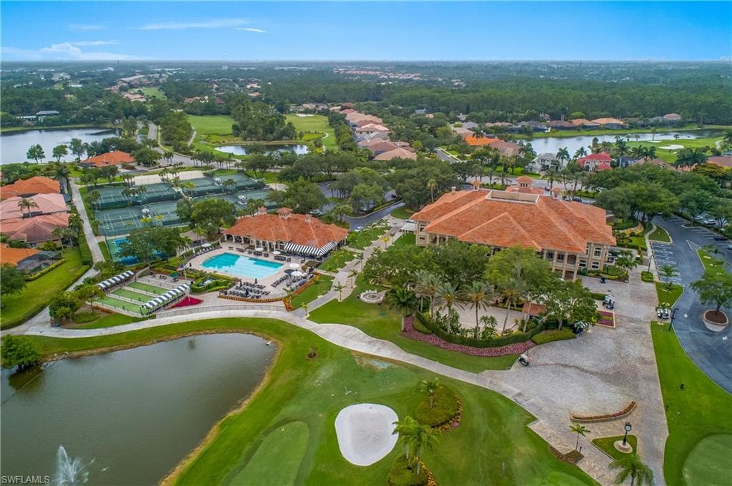 6099 Fairway CT-42