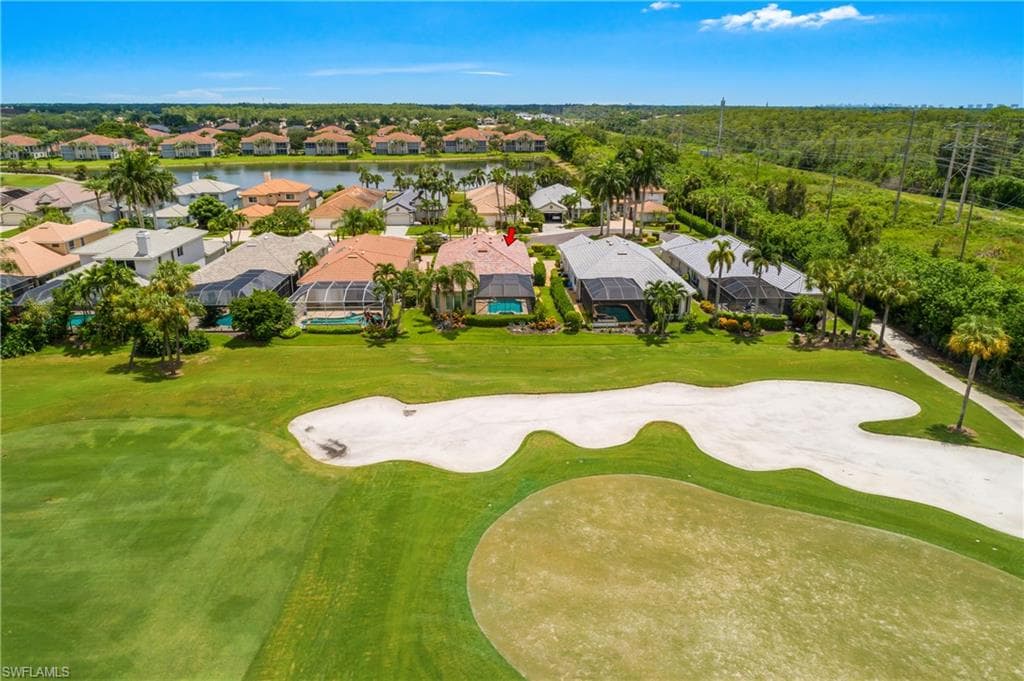 6099 Fairway CT-37