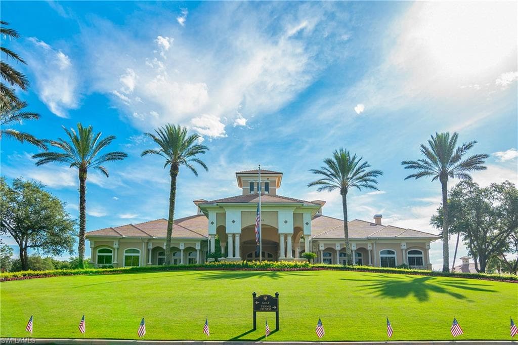 6099 Fairway CT-39