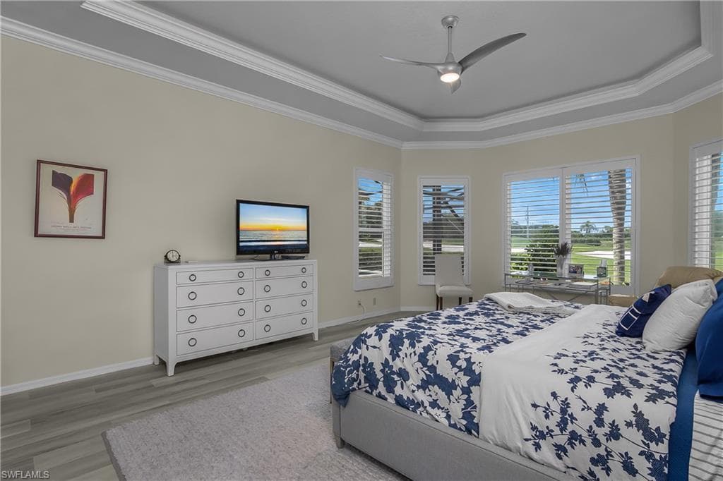 6099 Fairway CT-21