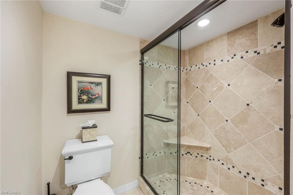 26235 Hickory BLVD 7C-19