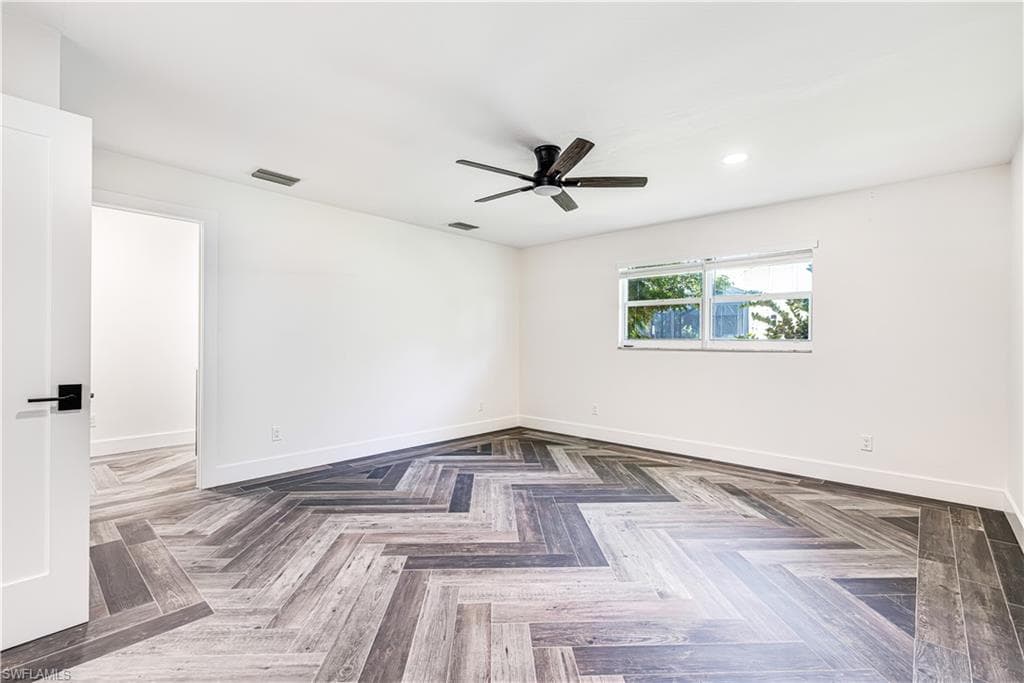 3715 SE 21st AVE-17