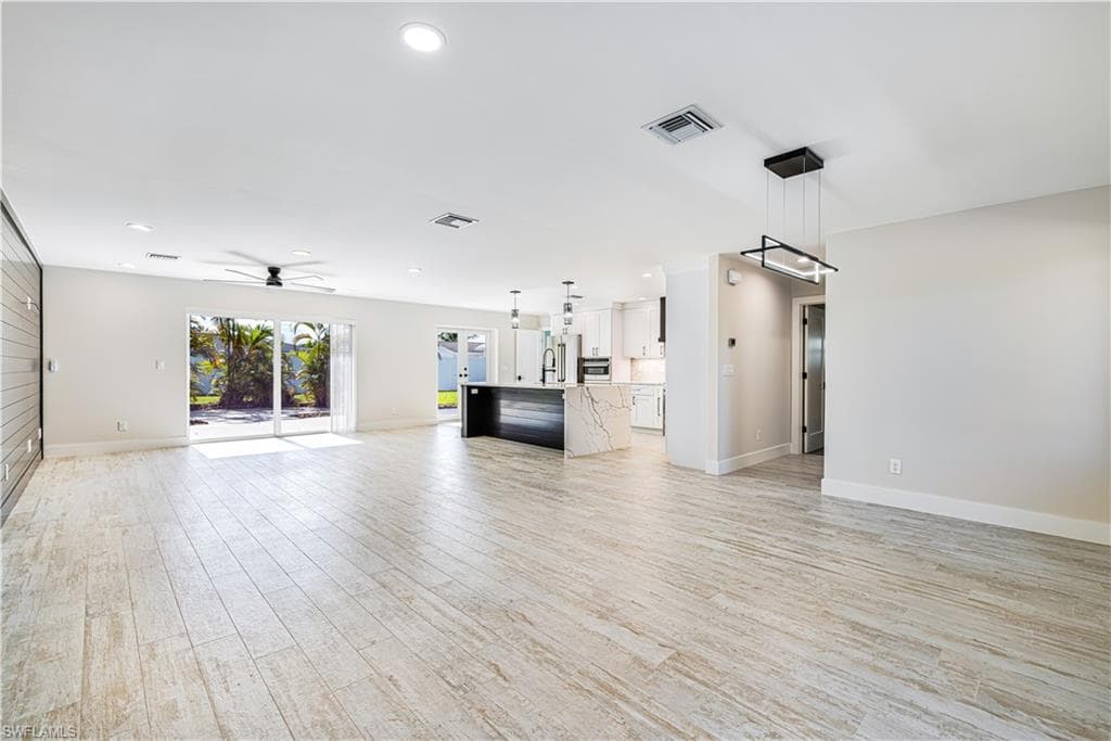 3715 SE 21st AVE-4