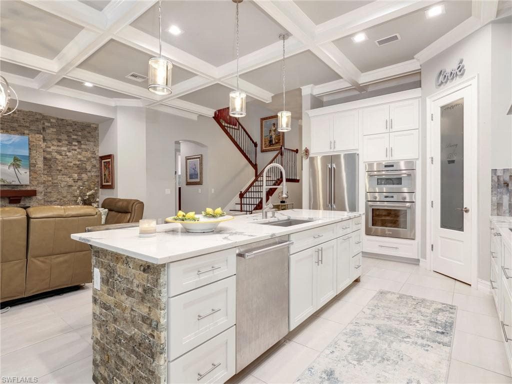 16395 Barclay CT-16