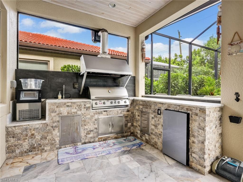 16395 Barclay CT-21