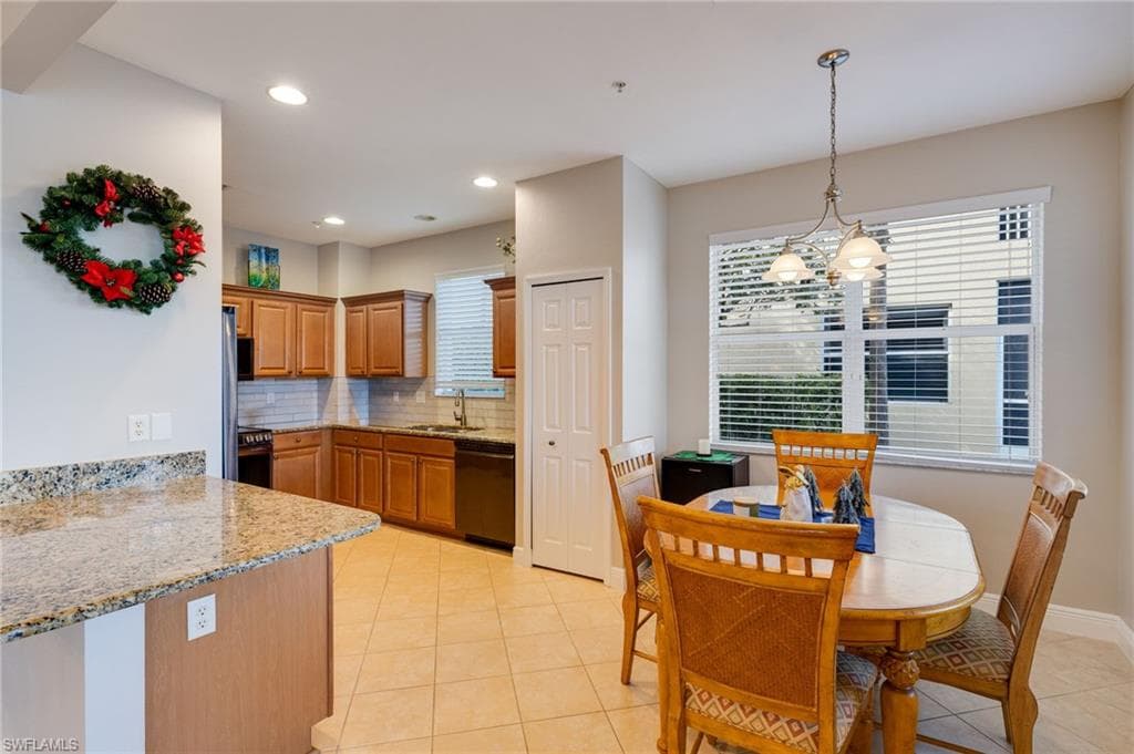14557 Dolce Vista RD 101-12