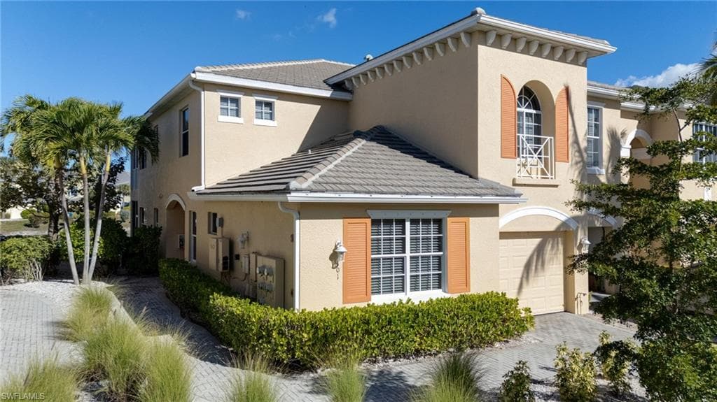14557 Dolce Vista RD 101-1
