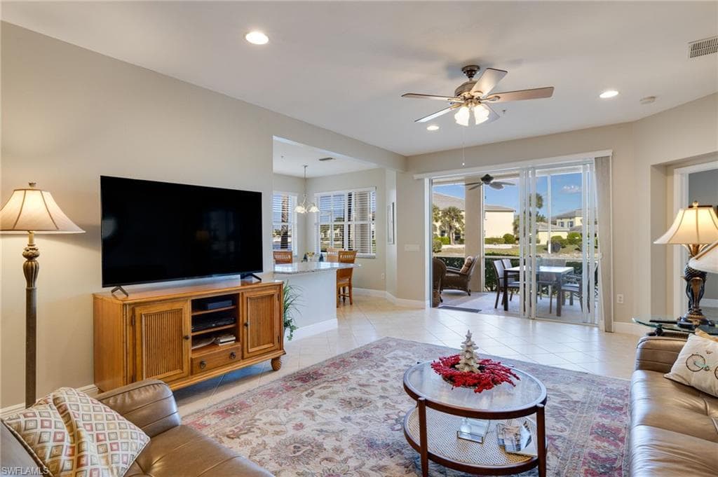 14557 Dolce Vista RD 101-8