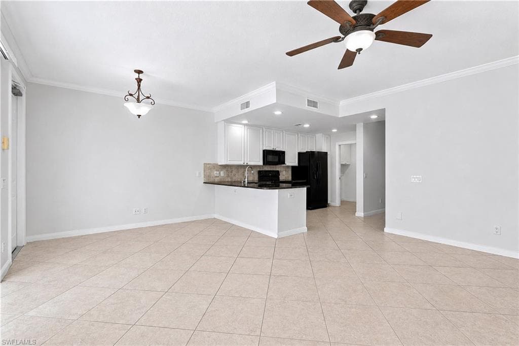 3564 Islandwalk CIR-12