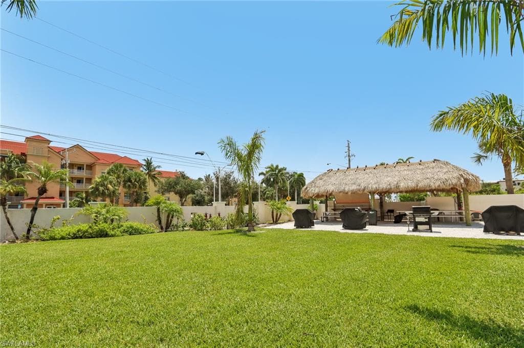 7400 Estero BLVD 315-24