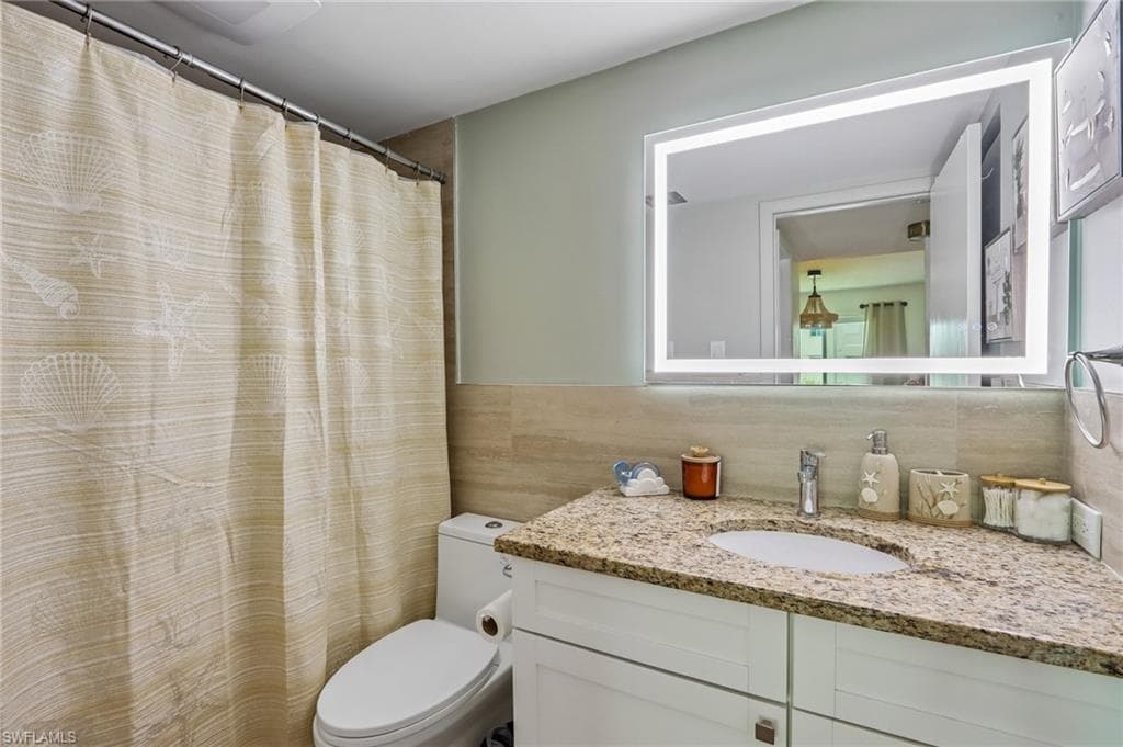 7400 Estero BLVD 315-14
