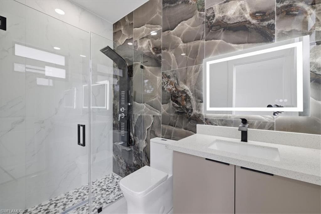 1151 Rachel ST E-27