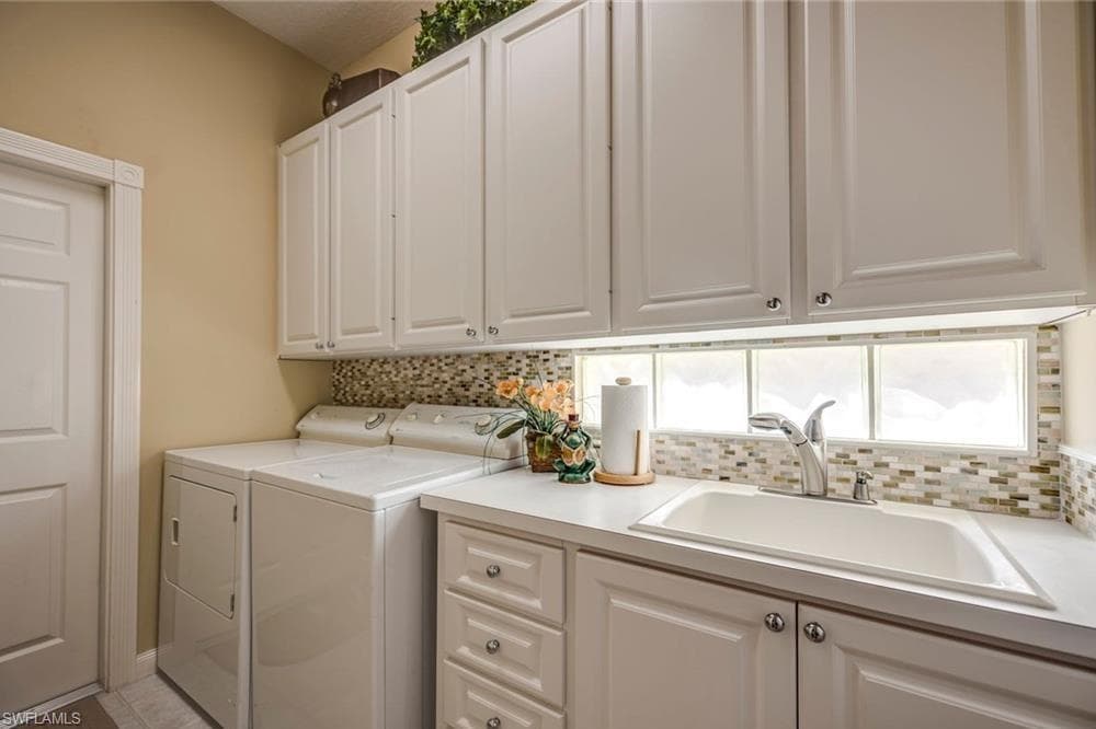 3917 Isla Ciudad CT-16