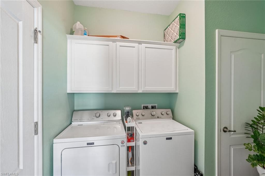 2536 Laurentina LN-16