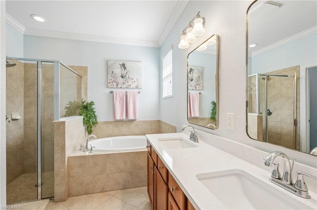 2536 Laurentina LN-11