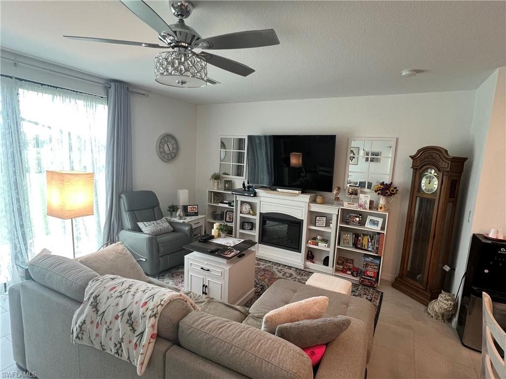 14265 Oviedo PL-7