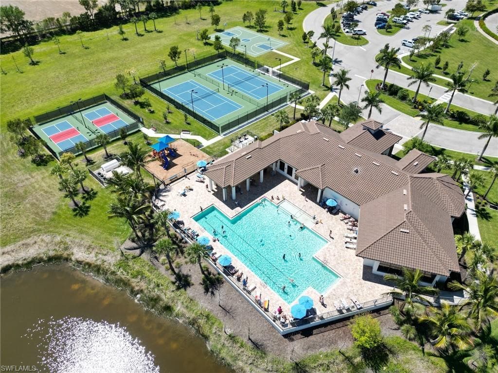 14265 Oviedo PL-28