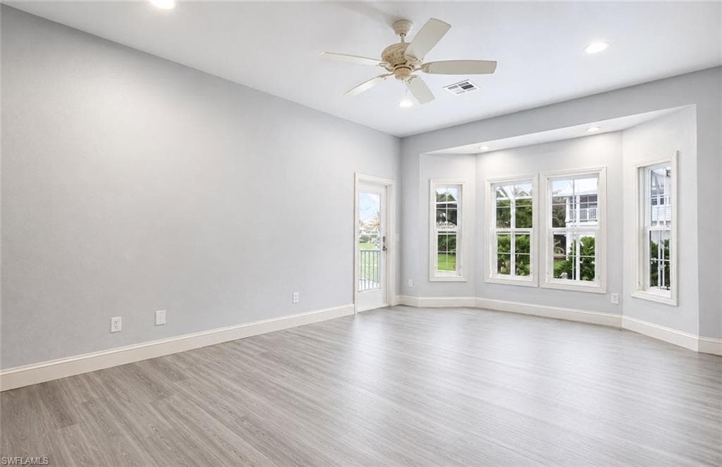 18210 Chesapeake CT-21