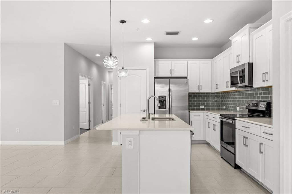 2344 Sheen LN 308-19