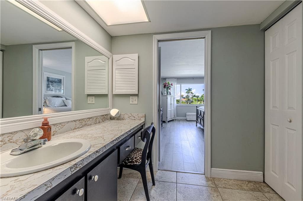 230 Albi RD 2494-9
