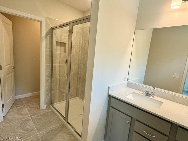 27899 RADIANT CT-8