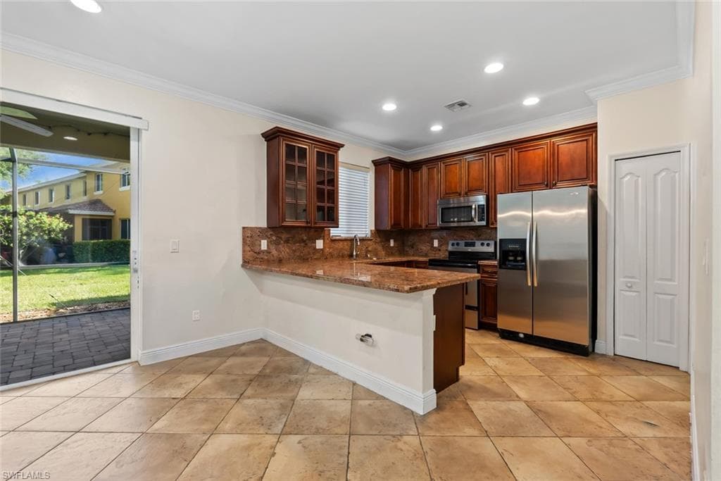 10230 Tin Maple DR 141-14