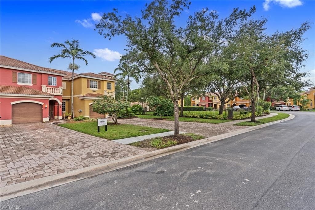 10230 Tin Maple DR 141-35