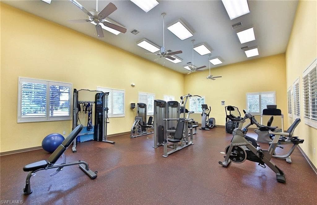 13180 Bella Casa CIR 276-28