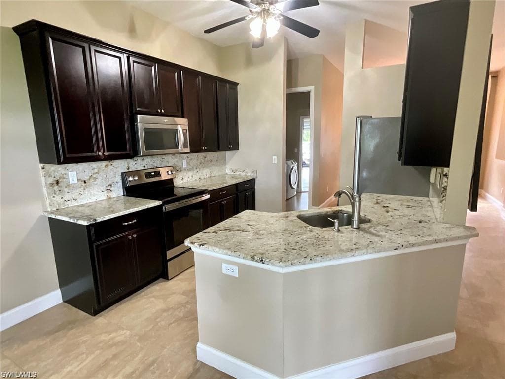 701 Meyer DR-4