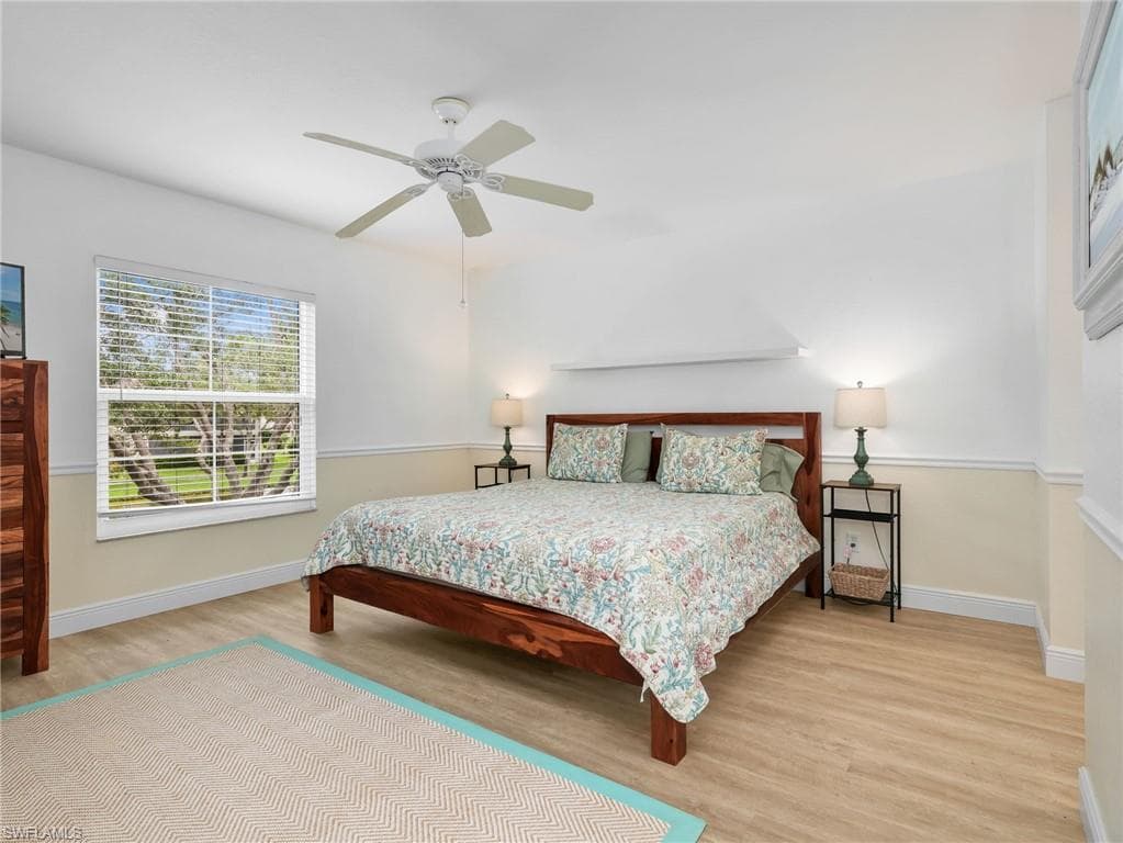 1100 Diamond CIR 1104-24