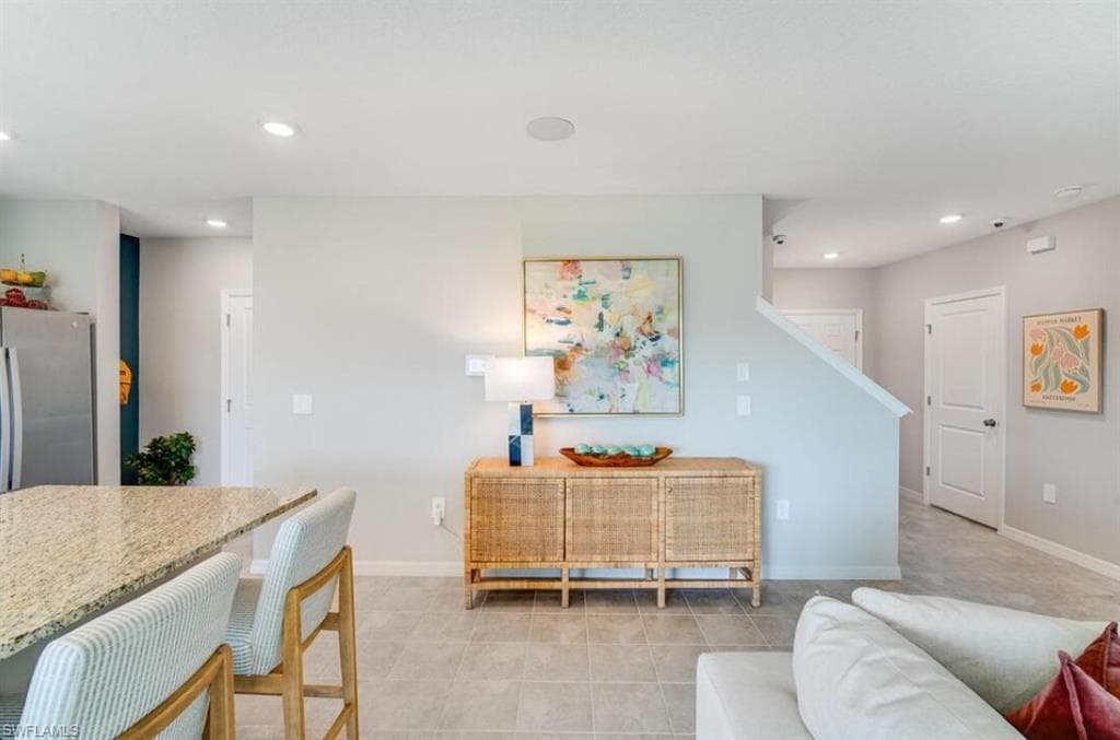 6518 Equinox LN-13